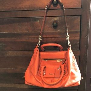 Coach pink leather shoulder bag